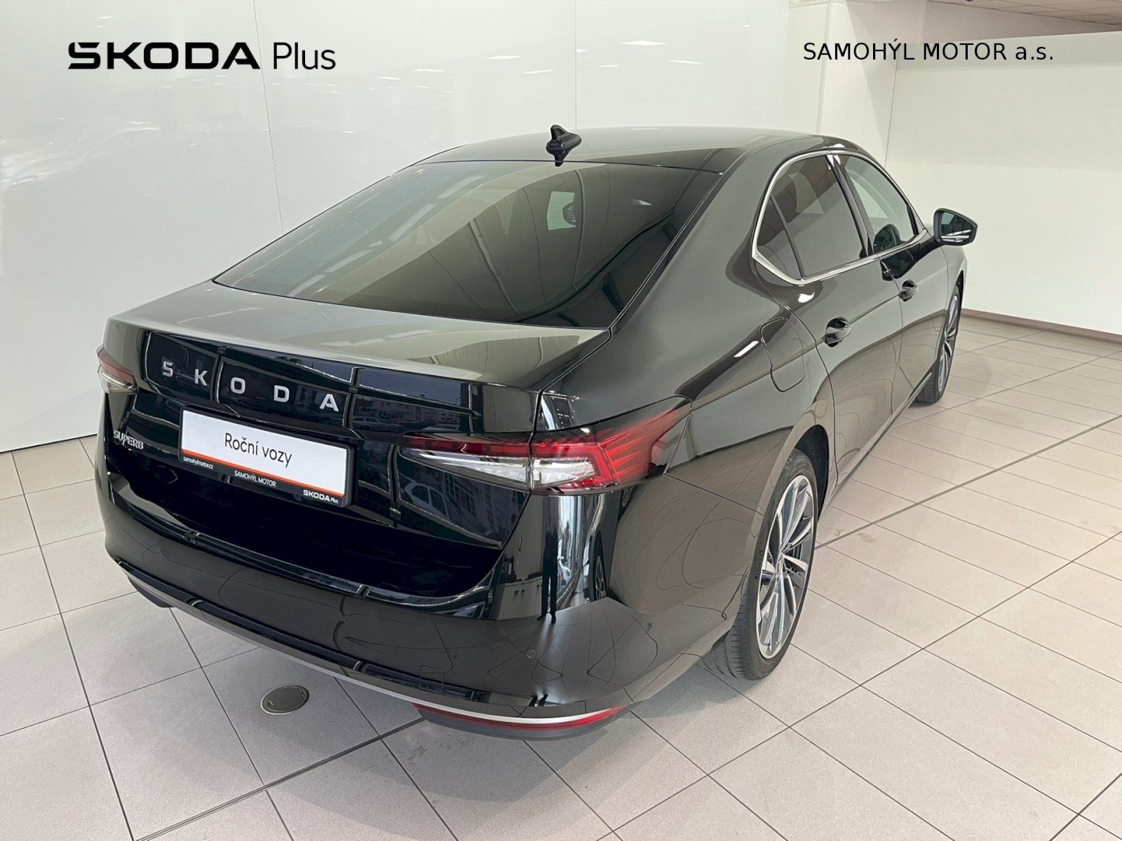 Škoda Superb, 2.0 TDI 142 kW A7A L&K - fotka 2