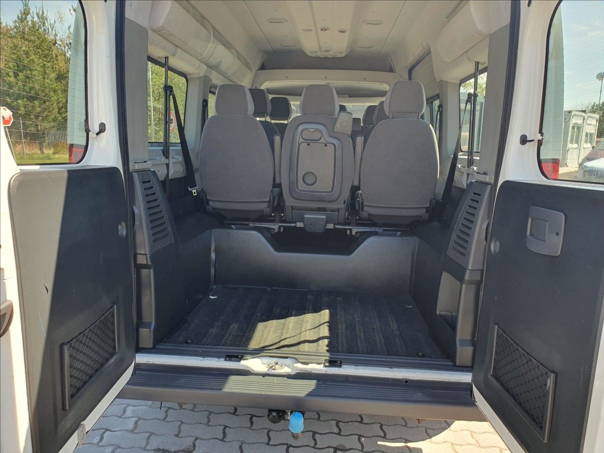 Peugeot Boxer, 3,0 9 míst č.5. - fotka 4