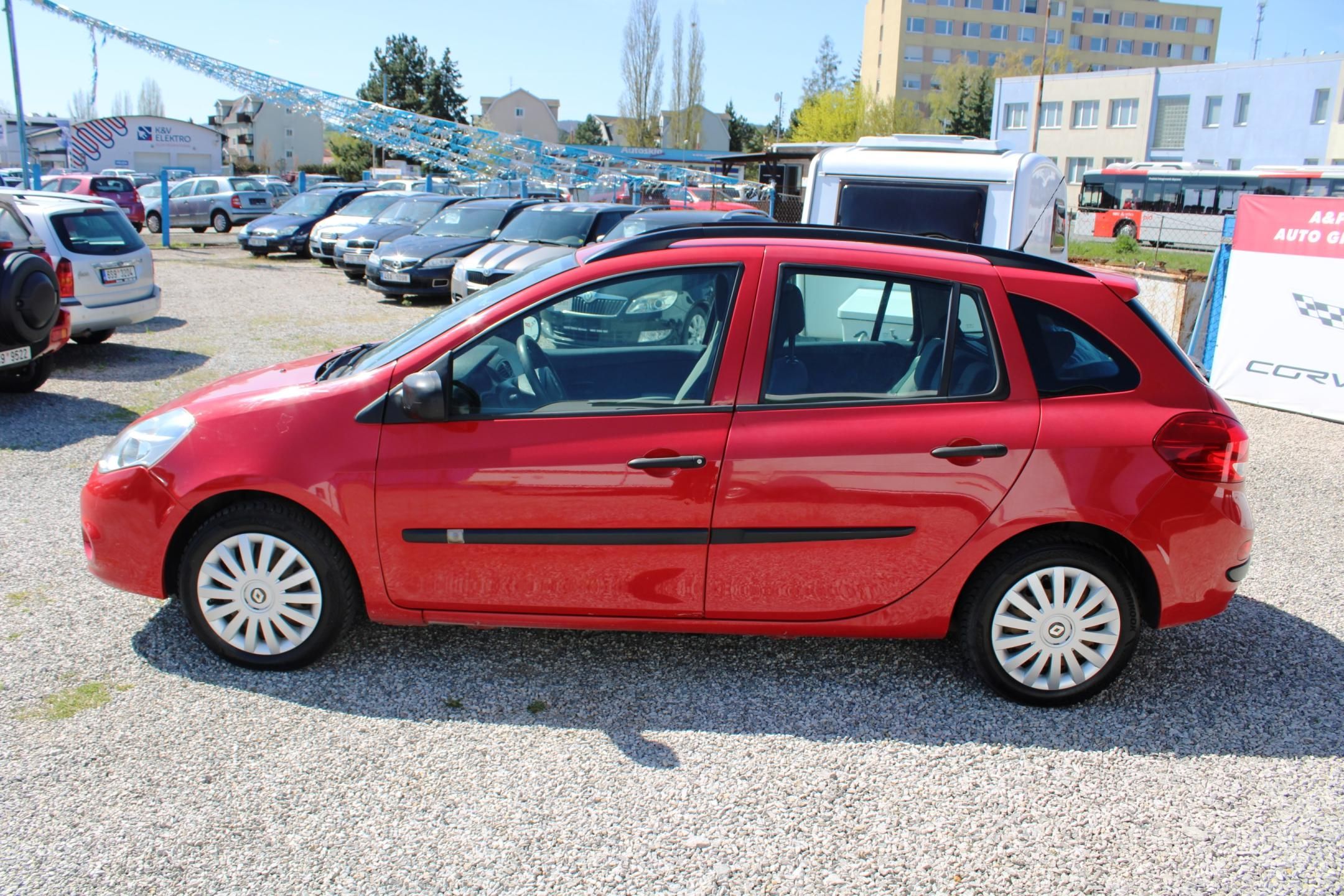 Renault Clio, 1,2i EL.OKNA ABS SERVO CENTRÁL - fotka 4