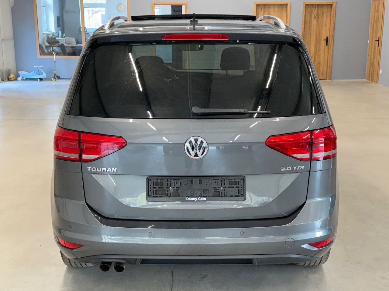 Volkswagen Touran, 2.0TDI, edice SOUND, 7 MÍST - fotka 5