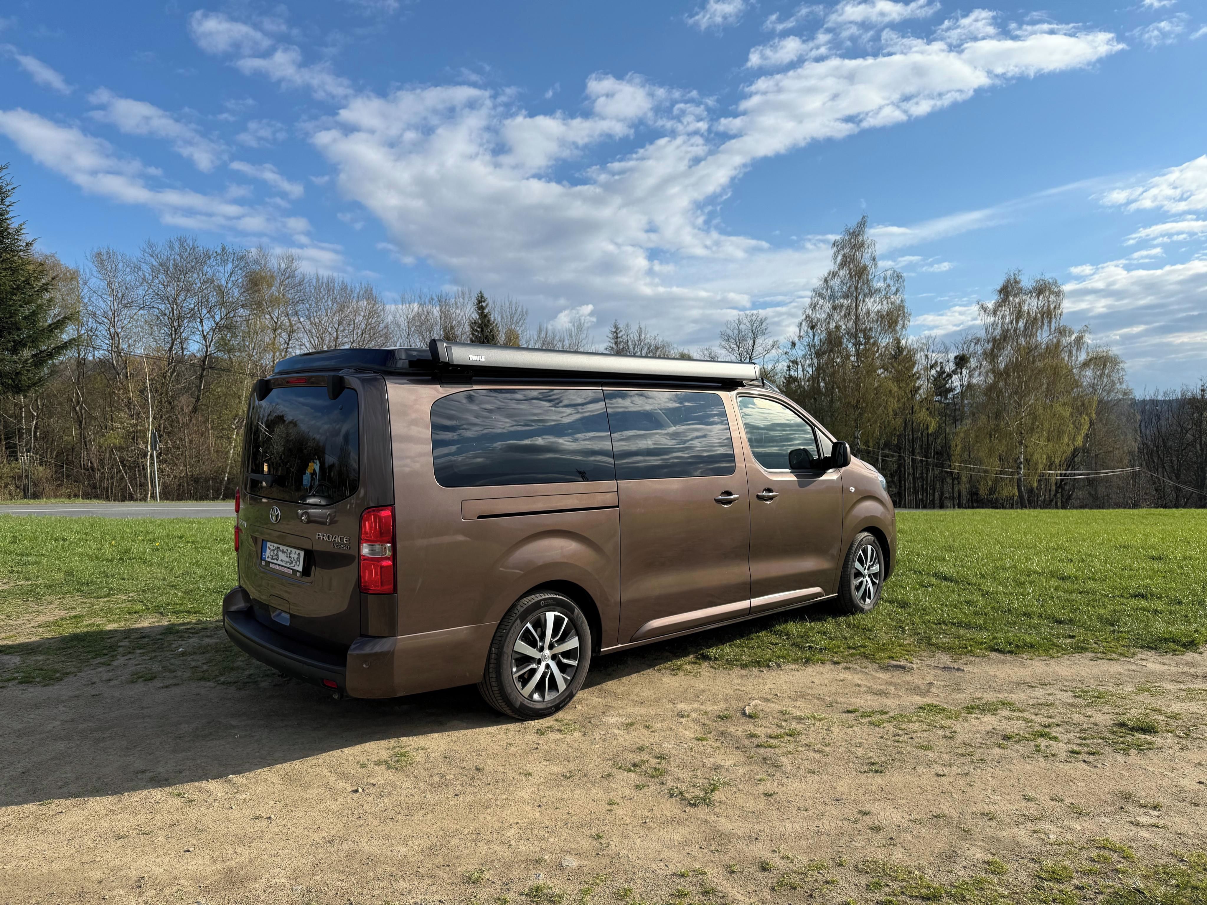 Toyota Proace, Obytná vestavba - fotka 4