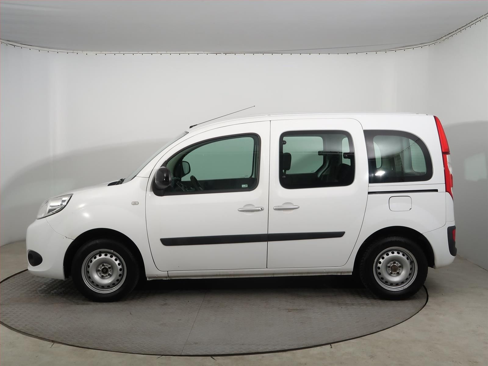 Renault Kangoo, 1.5 dCi, 5 míst, Zen - fotka 3