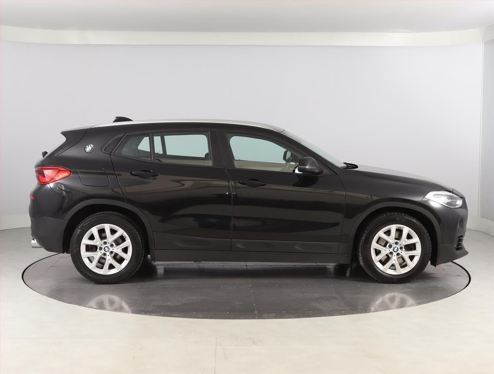 BMW X2, xDrive20d, 4X4, Automat - fotka 6