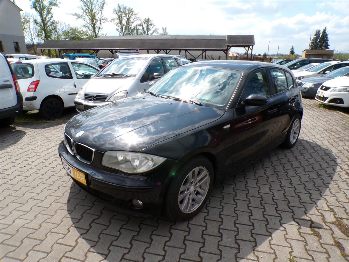 BMW Řada 1, 1,6   116i - fotka 2