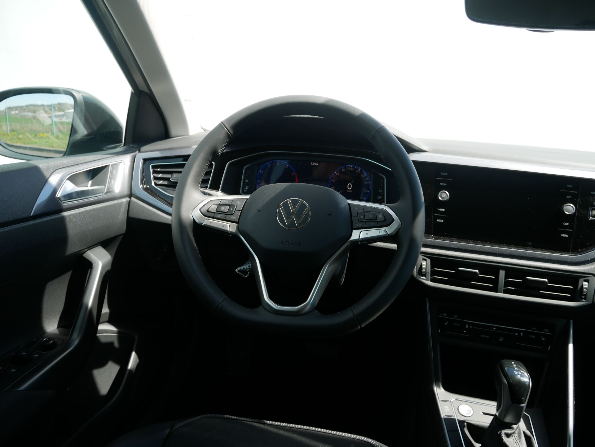 Volkswagen Taigo, Taigo Friends 1,0 TSI 85 kW 7D - fotka 5