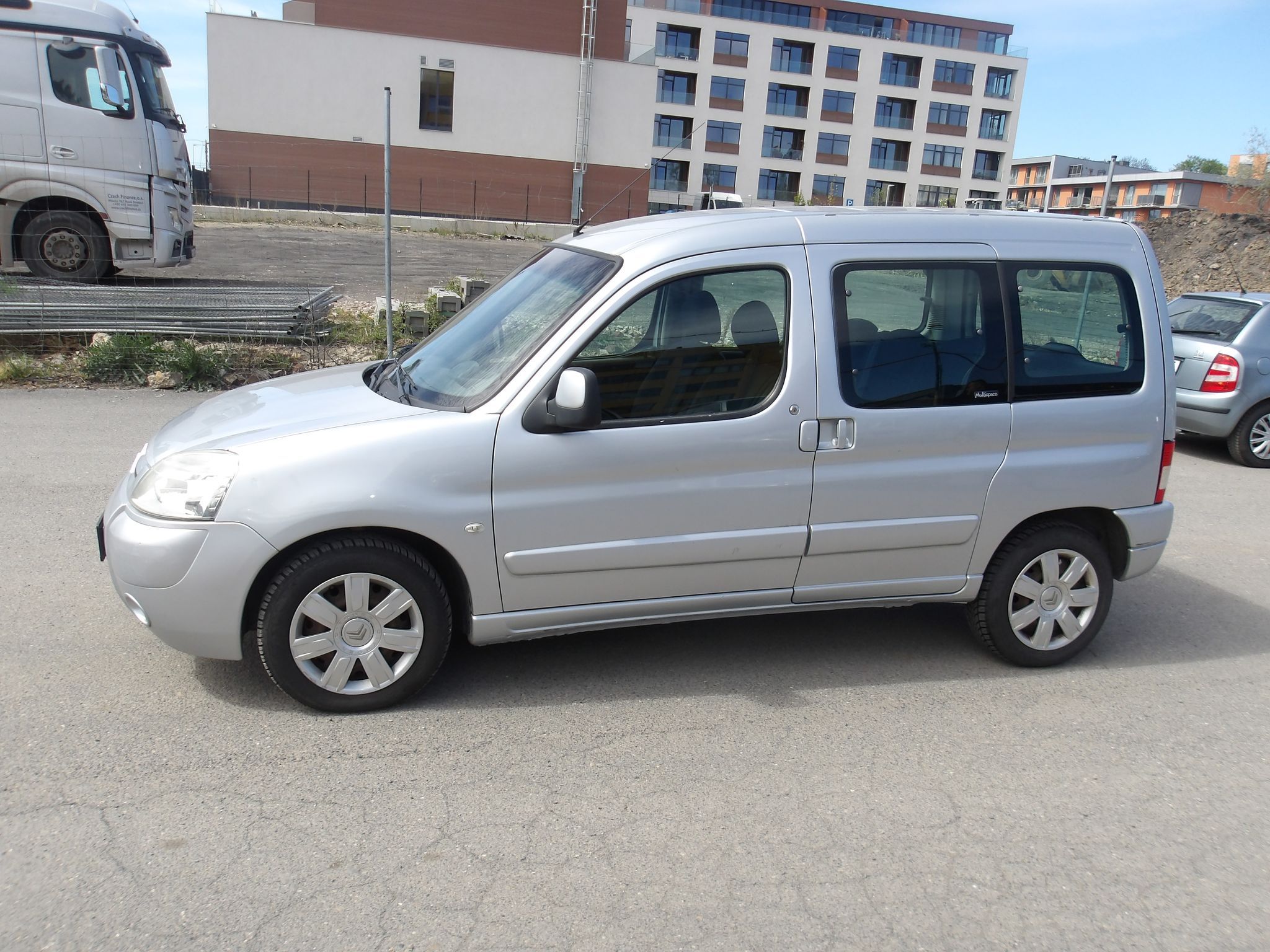 Peugeot Partner, 1,6HDi 2xŠOUPAČKY - fotka 2
