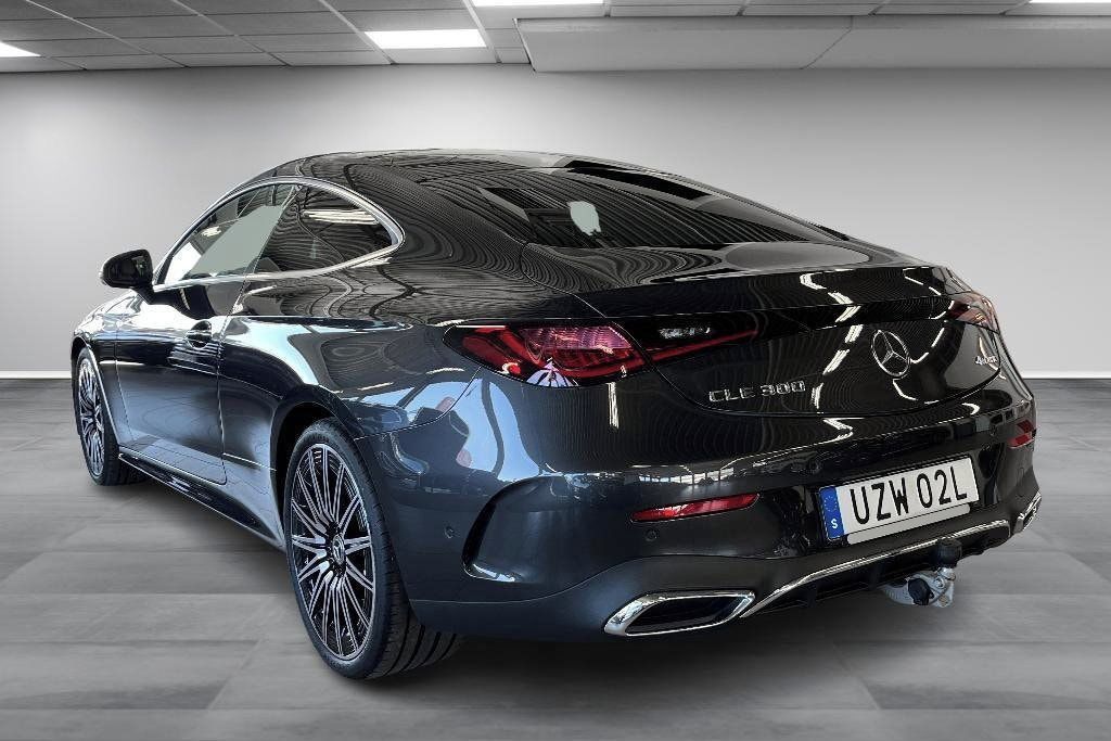 Mercedes-Benz CLE, 300 4M AMG Premium Pano Venti - fotka 5