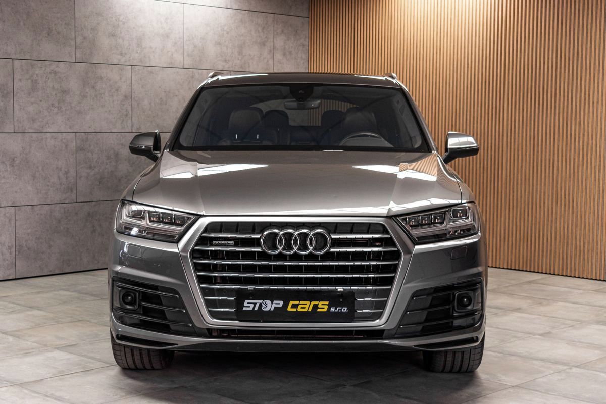Audi Q7, 3.0TDI AIR*S-LINE*TAŽNÉ*7.MÍST - fotka 2