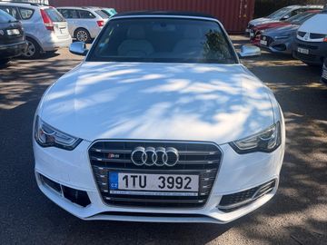 Audi A5 3,0 doplňky S5