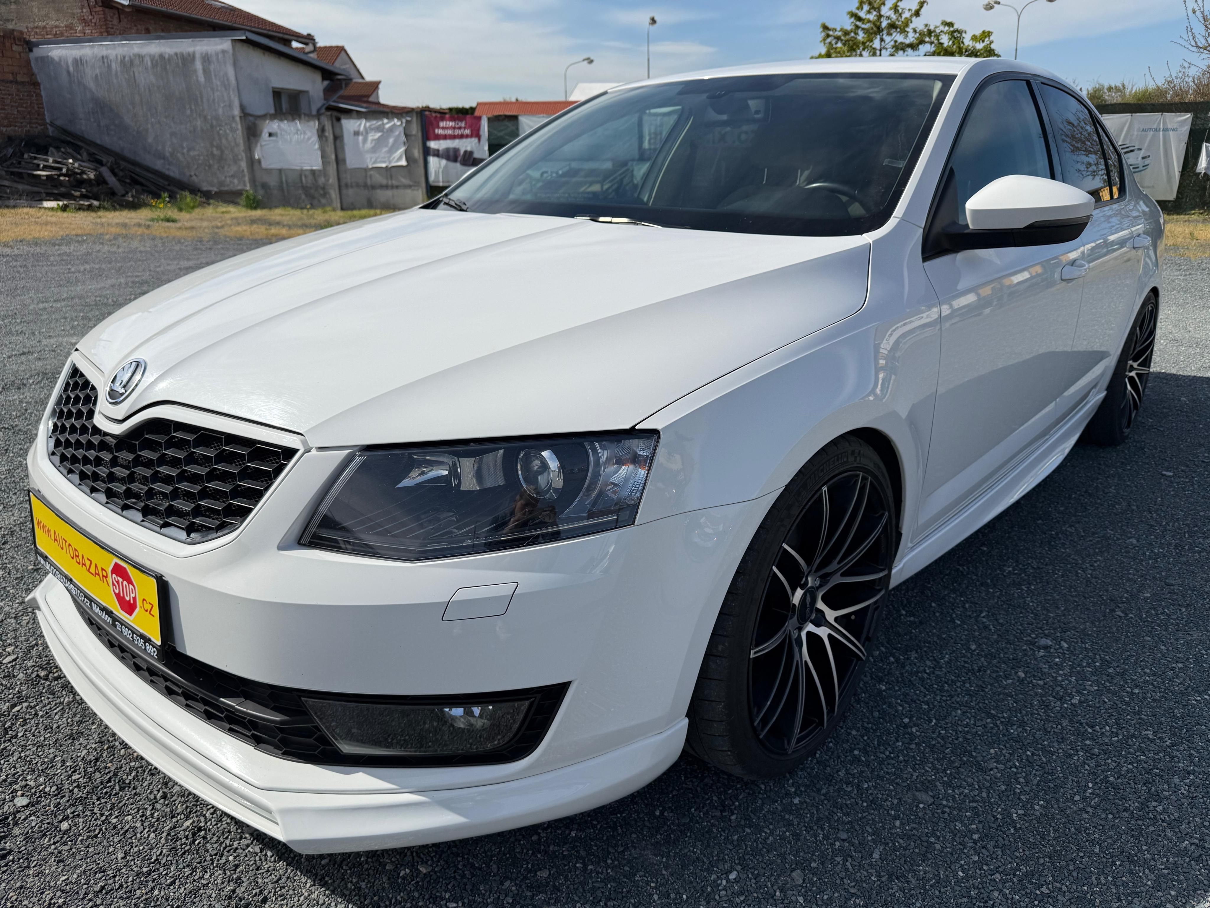 Škoda Octavia, 1.8 TSI 132 kW SPORTLINE CZ - fotka 3