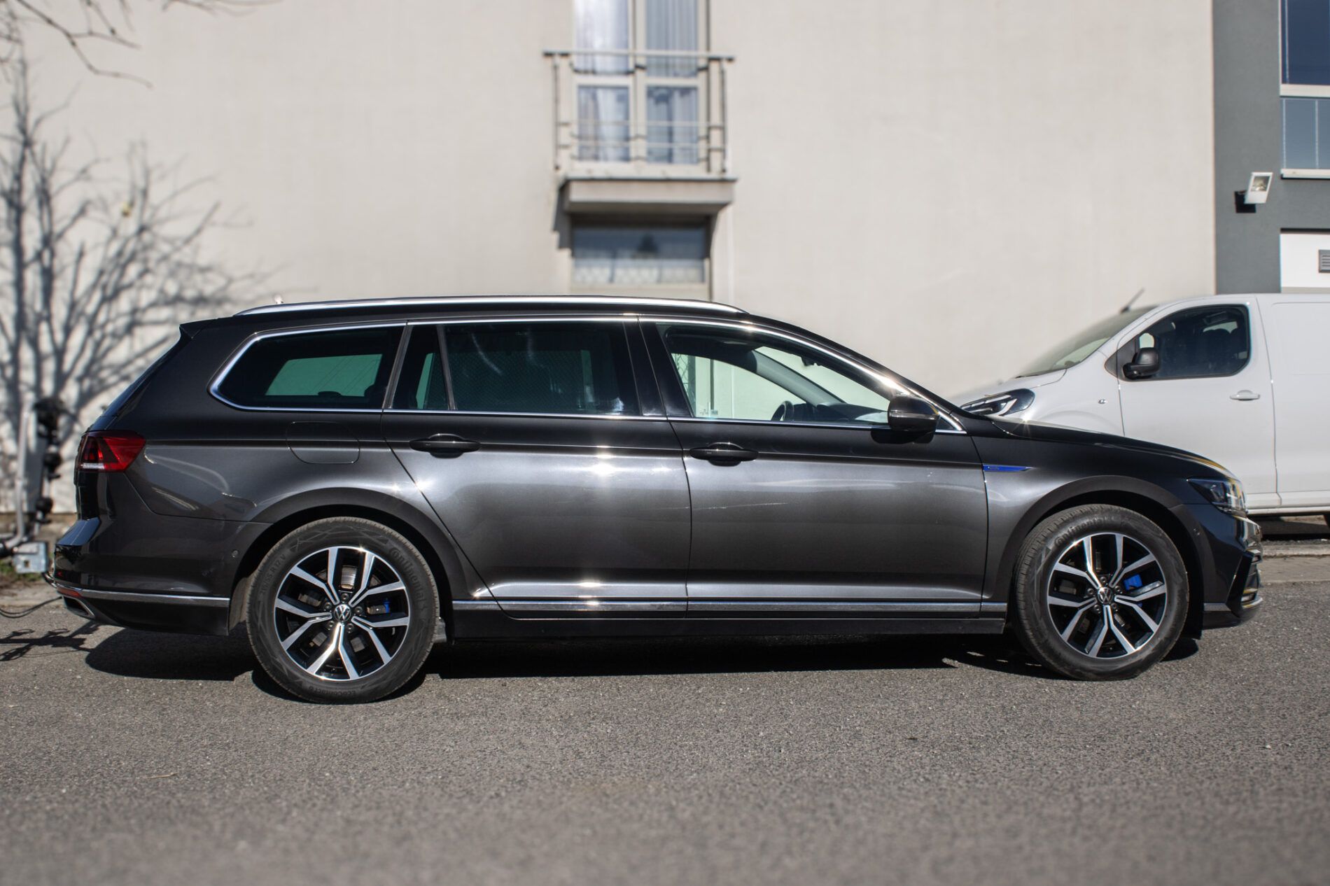 Volkswagen Passat Variant - fotka 4