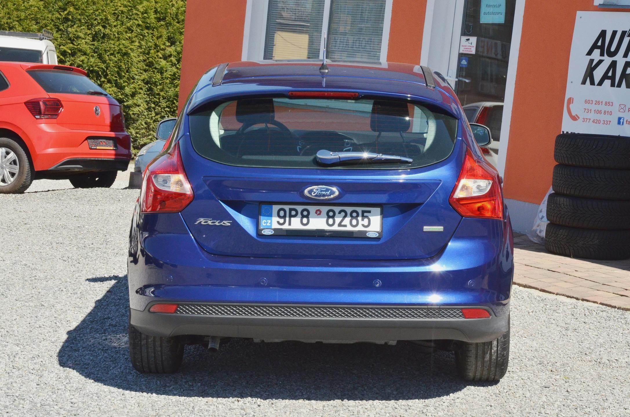 Ford Focus, 1.0 EB 74kW TREND 2x kola - fotka 5