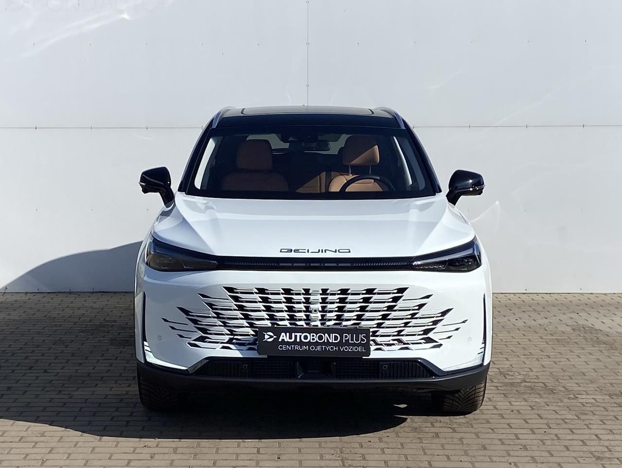 BAIC X75, 1.5T 130kW 7DCT 4x2 ALL IN - fotka 4