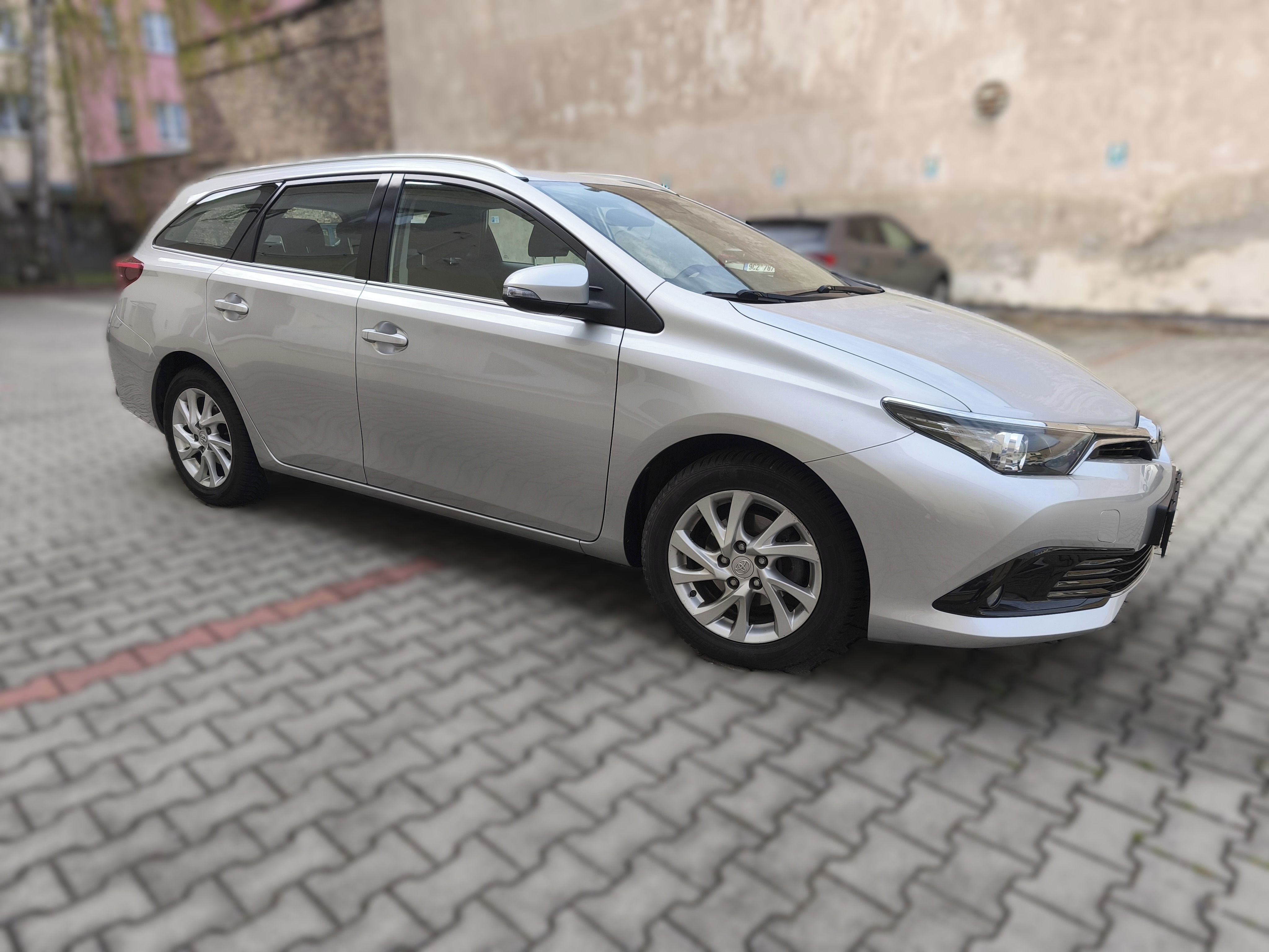 Toyota Auris, AC Kombi - fotka 5