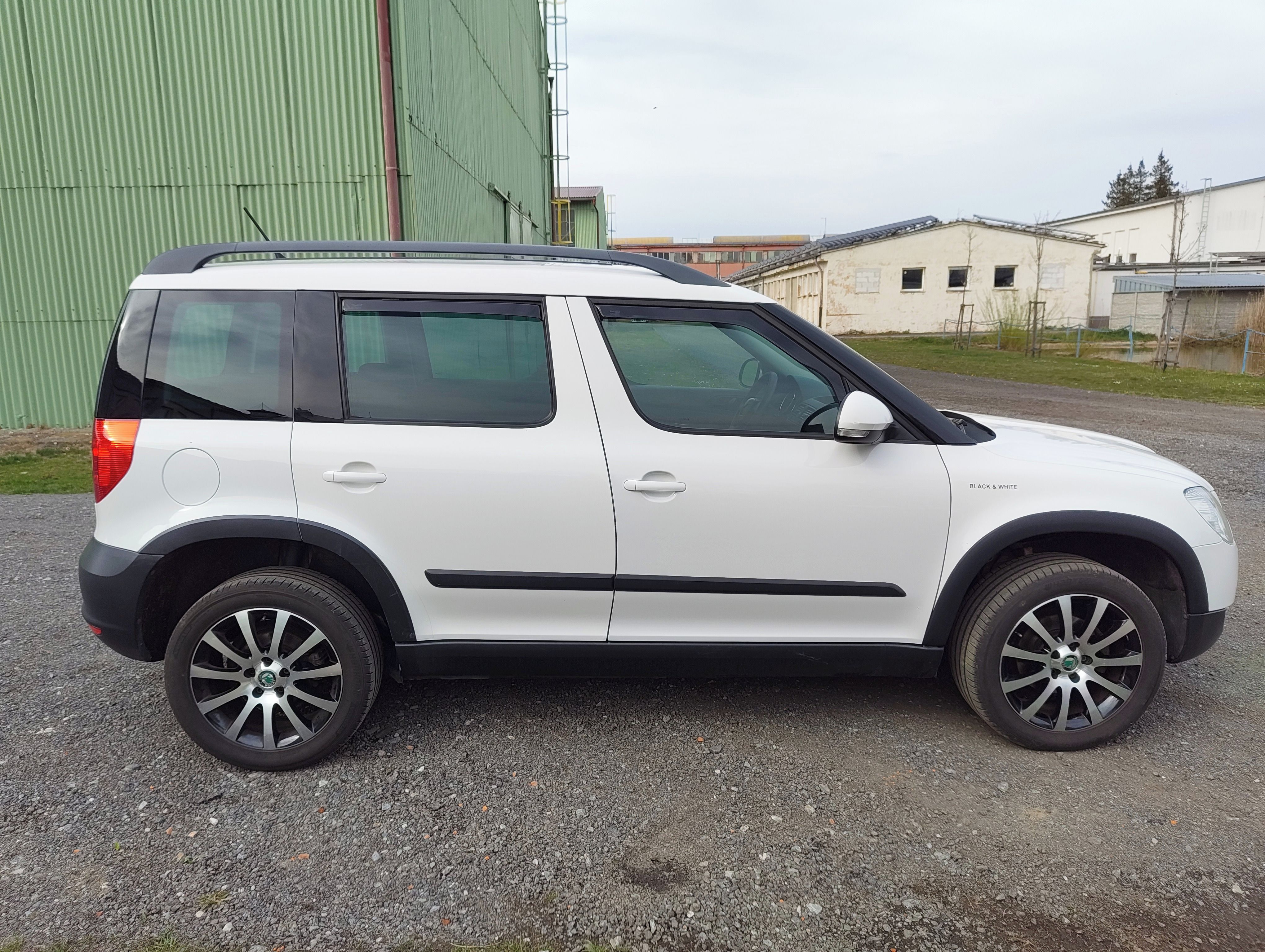 Škoda Yeti, 1,2TSi hezký stav,nové rozvody - fotka 4