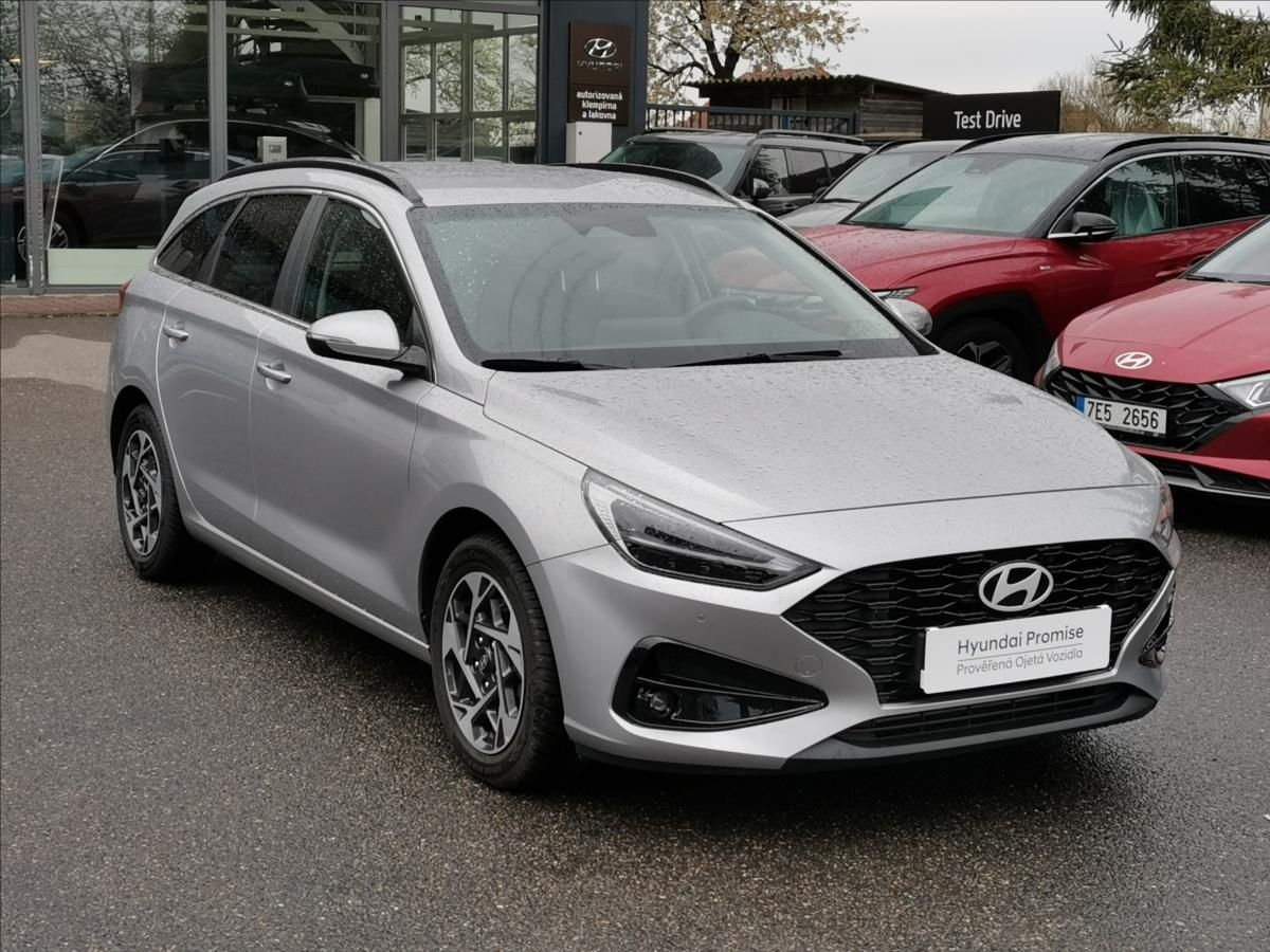 Hyundai i30, 1,5 TGDI WG STYLE SAFETY - fotka 3