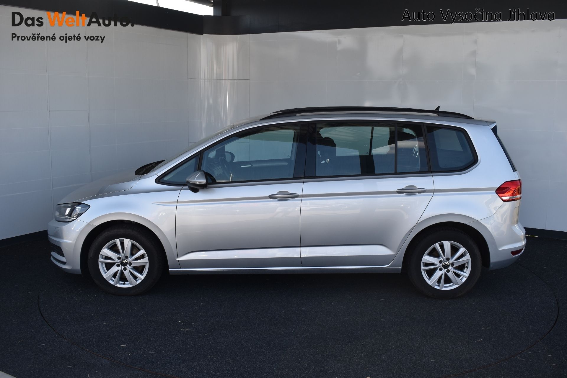 Volkswagen Touran, 2.0TDI 110kW DSG - fotka 3