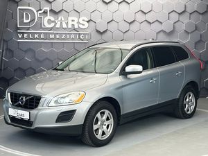 Volvo XC60, D3 MOMENTUM manuál