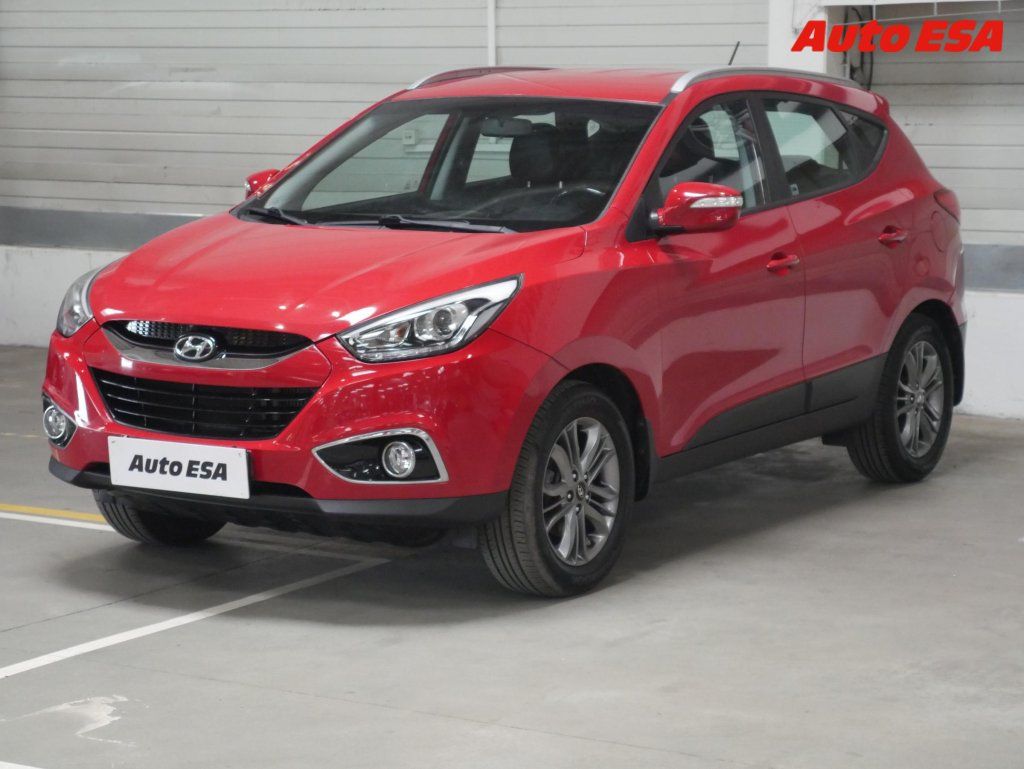 Hyundai ix35, 1.7 CRDi,2.maj,ČR,STK2/28 - fotka 3