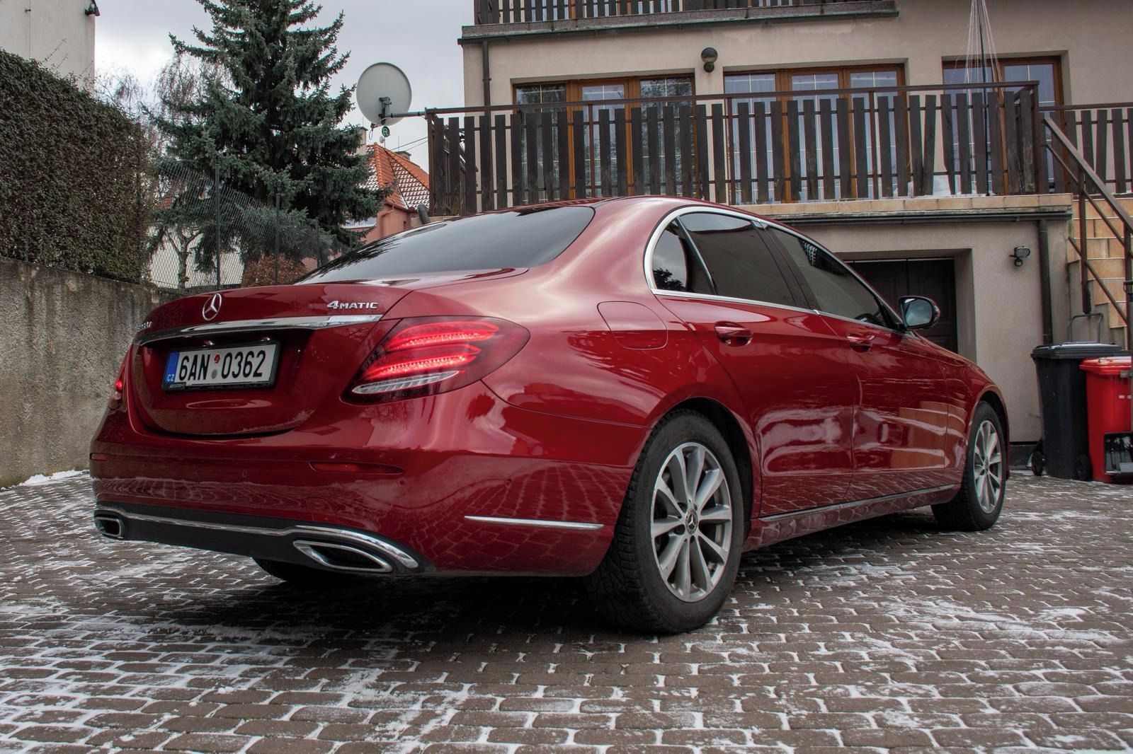 Mercedes-Benz Třídy E - fotka 4