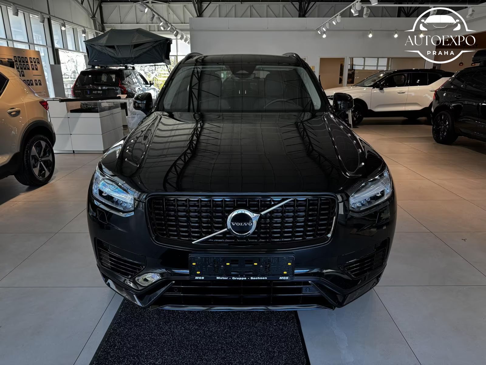 Volvo XC90, T8 AWD Plug-In Hybrid Plus - fotka 2