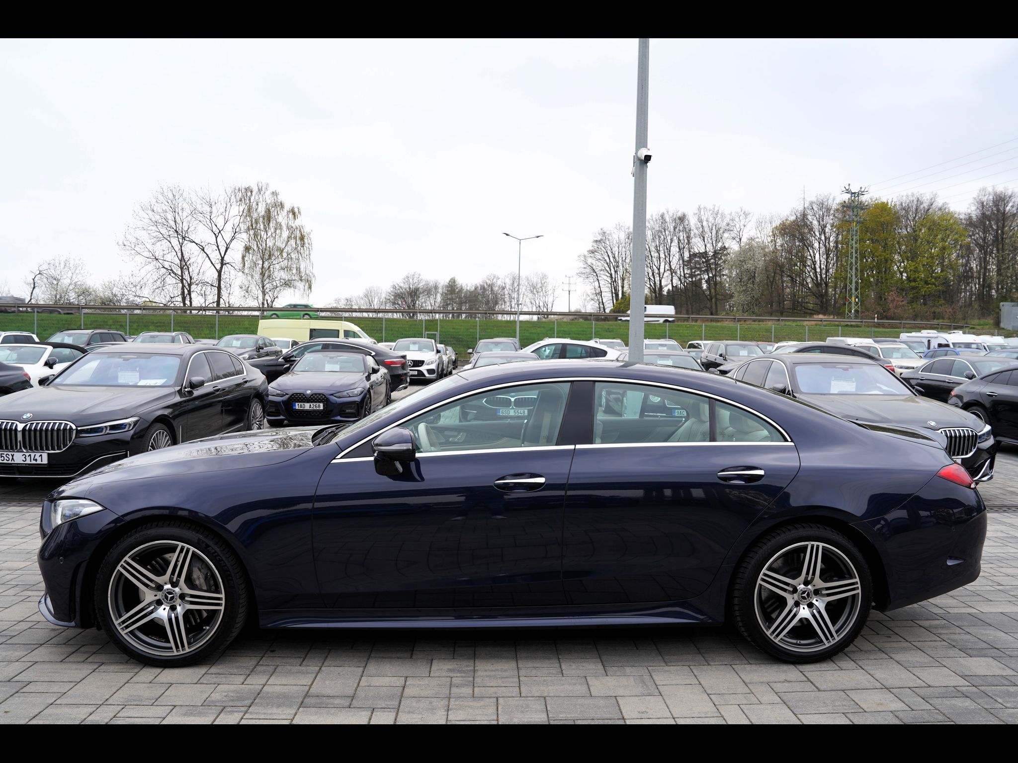 Mercedes-Benz CLS, CLS 450 AMG 4Matic/370 PS/Led - fotka 3