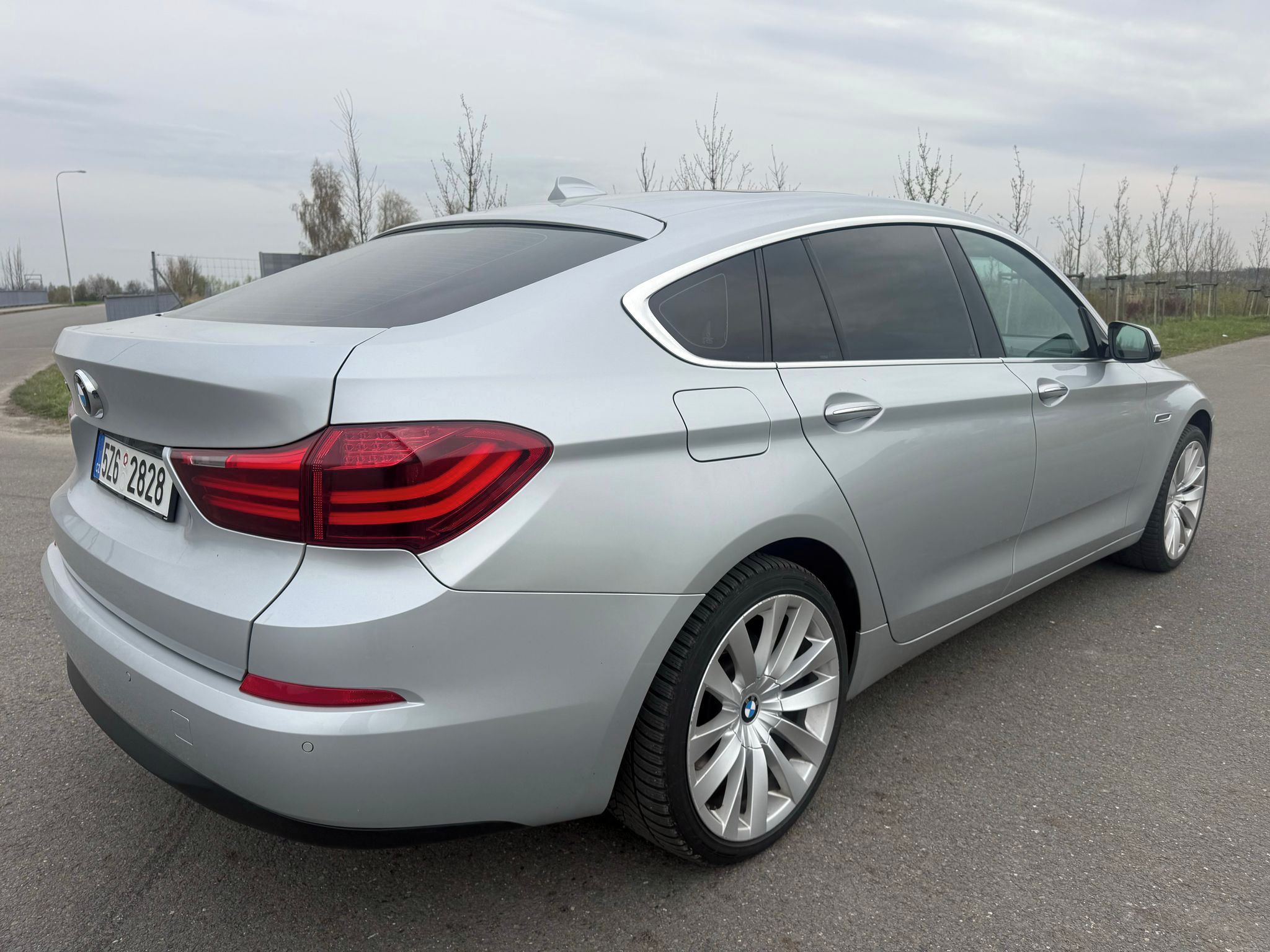 BMW Řada 5, 530 GT X-DRIVE - fotka 5