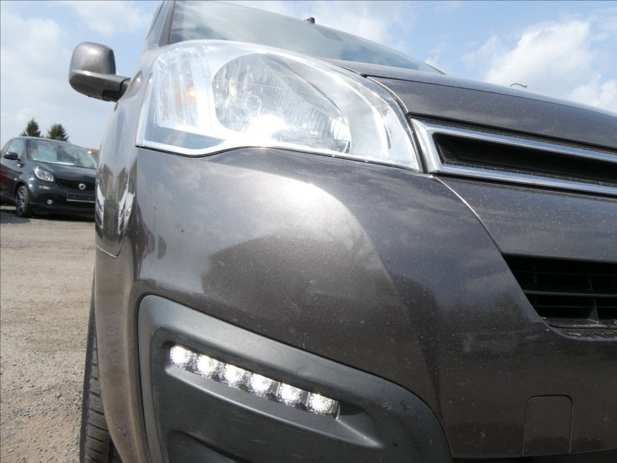 Citroën Berlingo, 1,6 HDi 73kW MULTISPACE, závěs - fotka 5