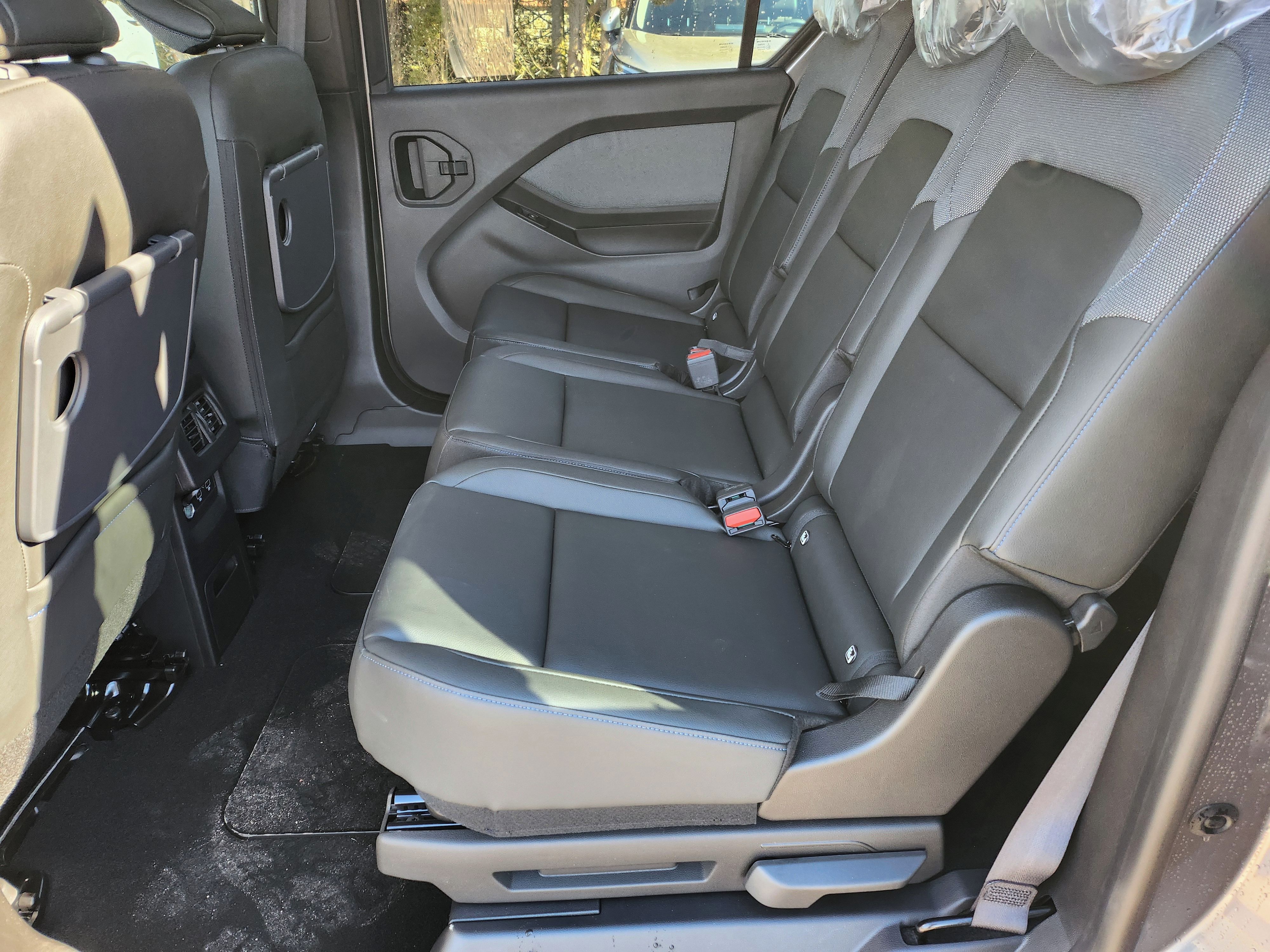 Nissan Townstar, L2 Tekna 7 míst - fotka 3