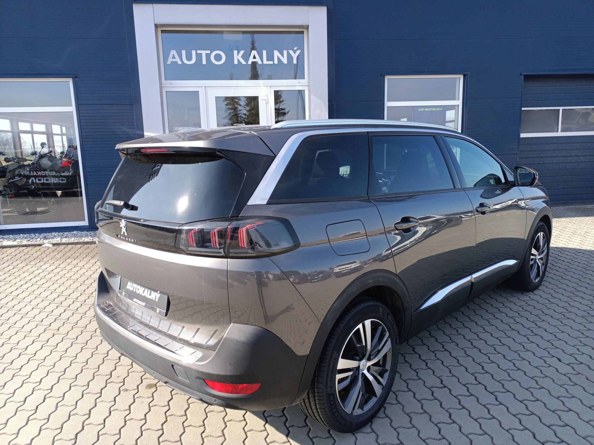 Peugeot 5008, Allure 1.2 PT 130k MAN6 - fotka 4