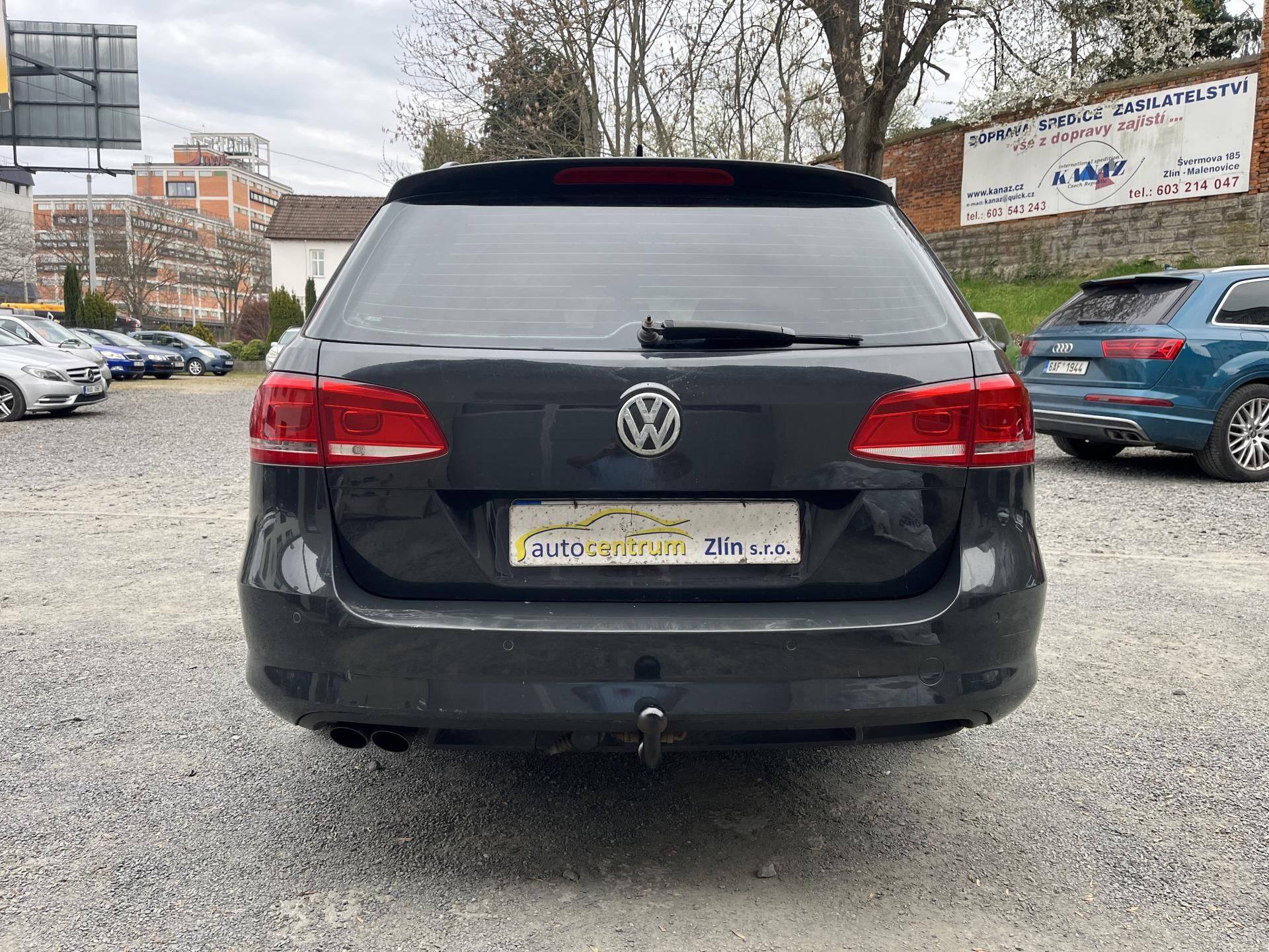 Volkswagen Passat, 2,0 TDi 103 Kw TAŽNÉ - fotka 6