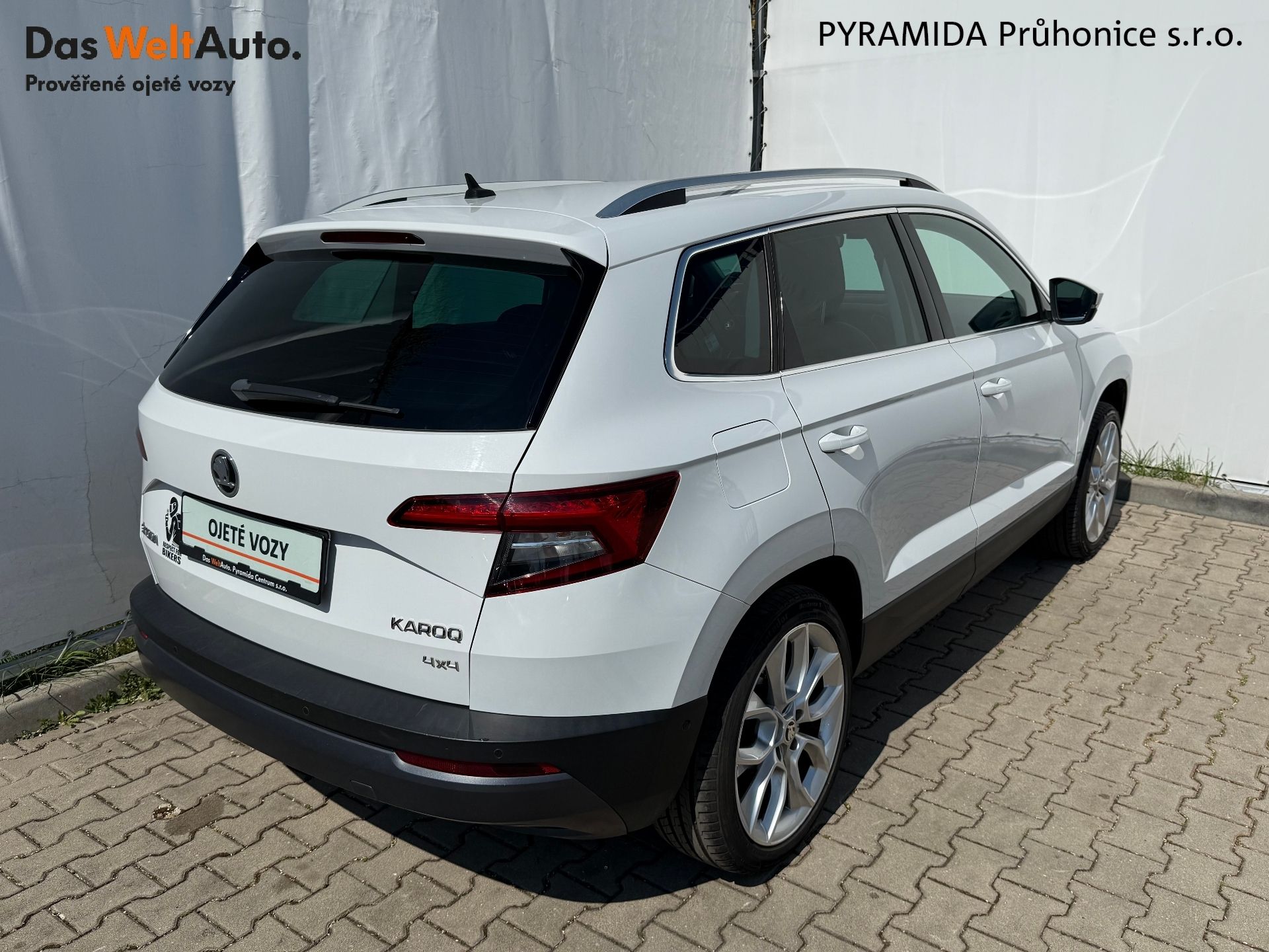 Škoda Karoq, 2.0 TDI 110 kW Style DSG 4x4 - fotka 2
