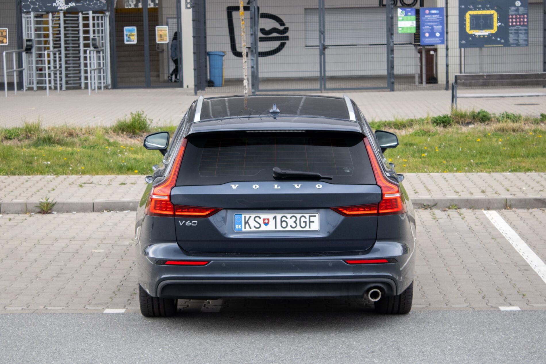 Volvo V60 - fotka 6
