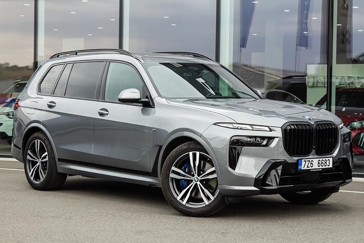 BMW X7, 3,0   xDrive40d ČR MpaketHarma - fotka 3