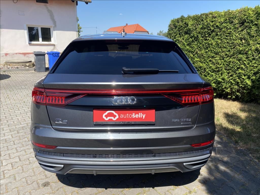 Audi Q8, 3,0 55TFSi quattro Sport - fotka 4