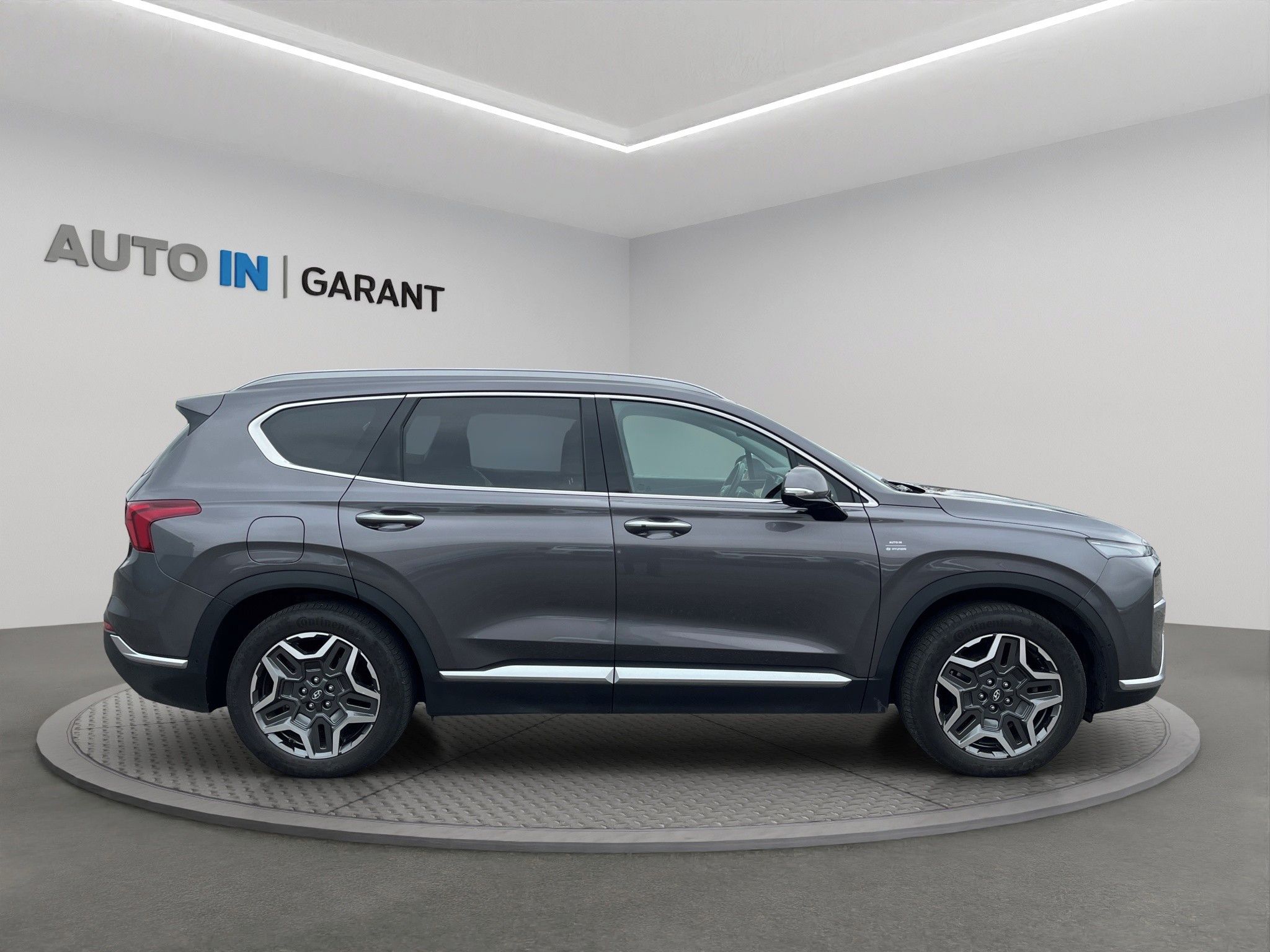 Hyundai Santa Fe, Luxury 1.6 T-GDi PHEV 195kW, Č - fotka 4