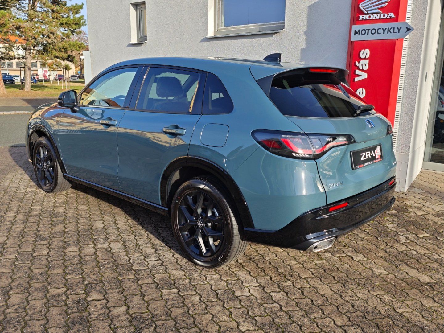 Honda ZR-V, 2.0e:HEV 135kW Sport GREEN - fotka 4