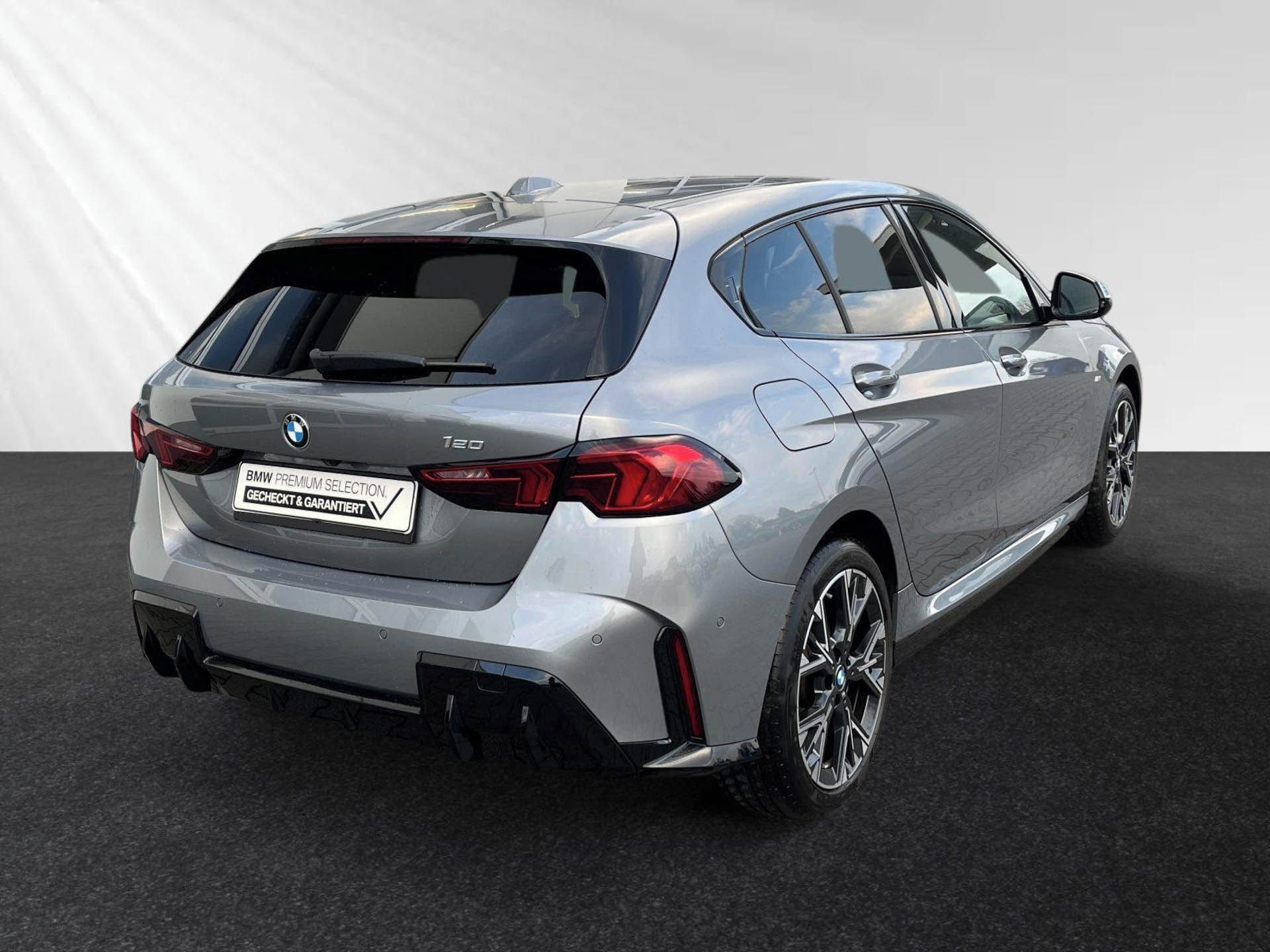 BMW Řada 1, 120 M-Sport Adaptive LED ParkA - fotka 4