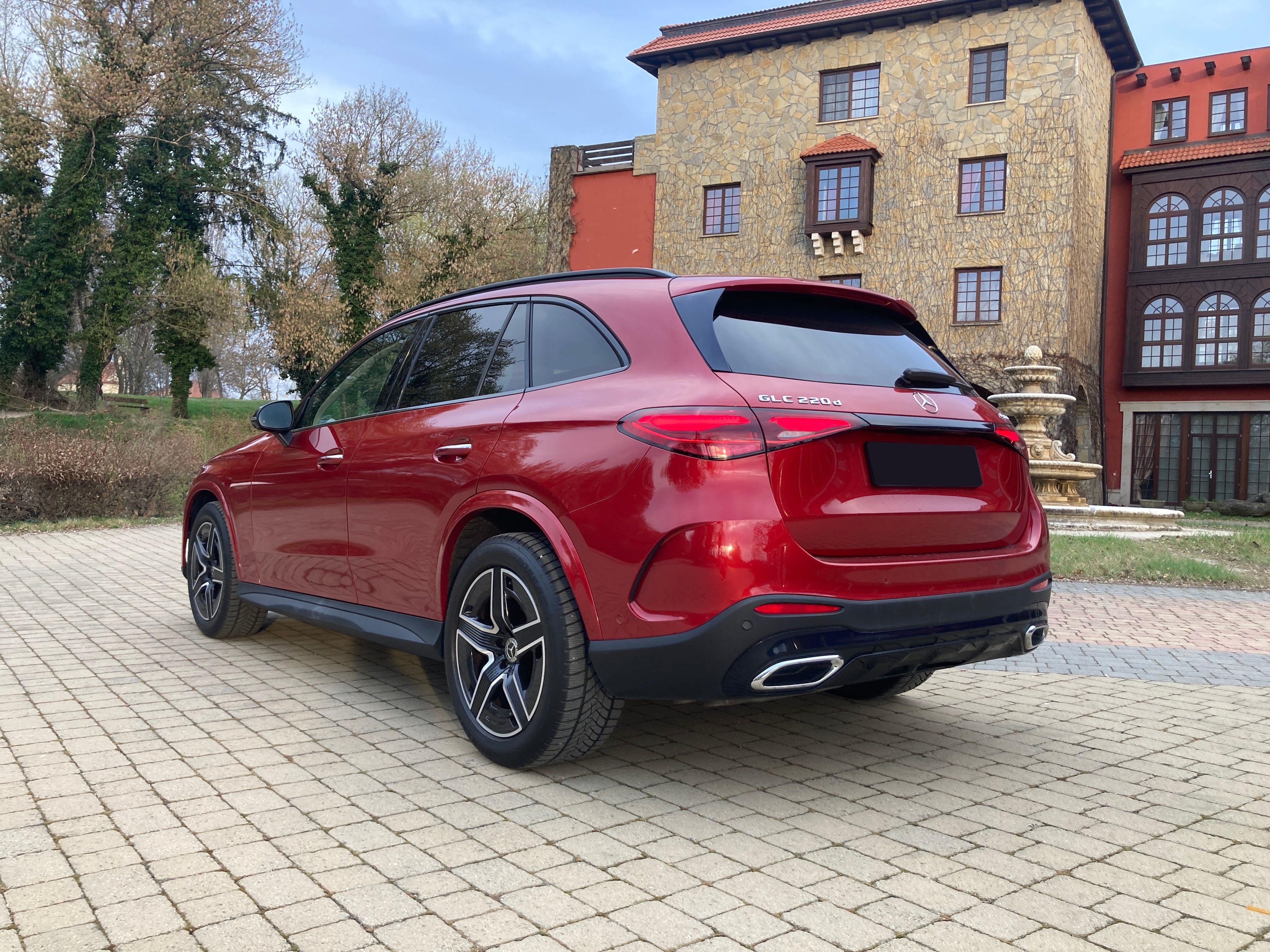 Mercedes-Benz GLC, 220d AMG | Nezavisle | Tazne - fotka 3