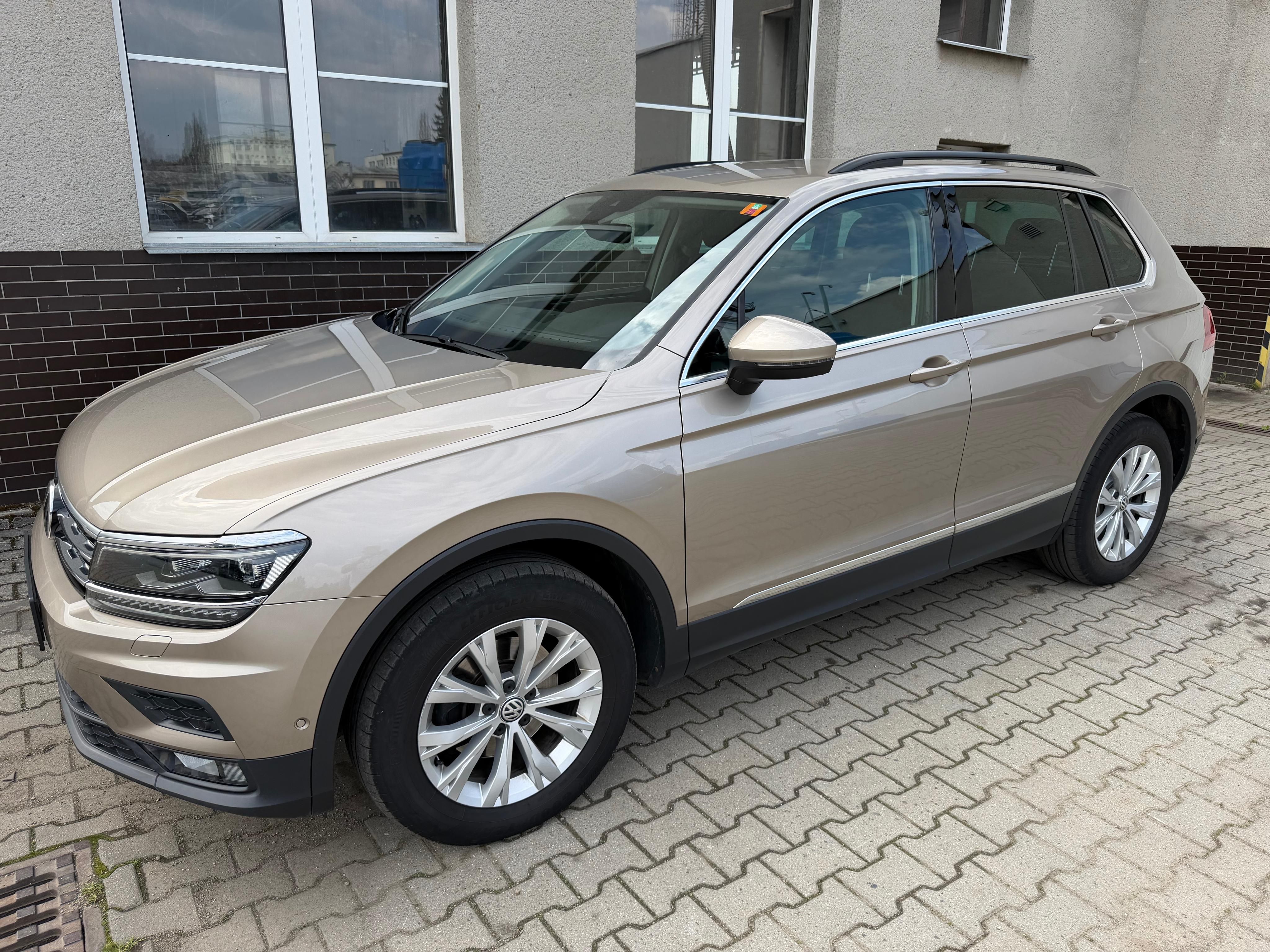 Volkswagen Tiguan, 2.0 TDI 4Motion DSG 110kW - fotka 3