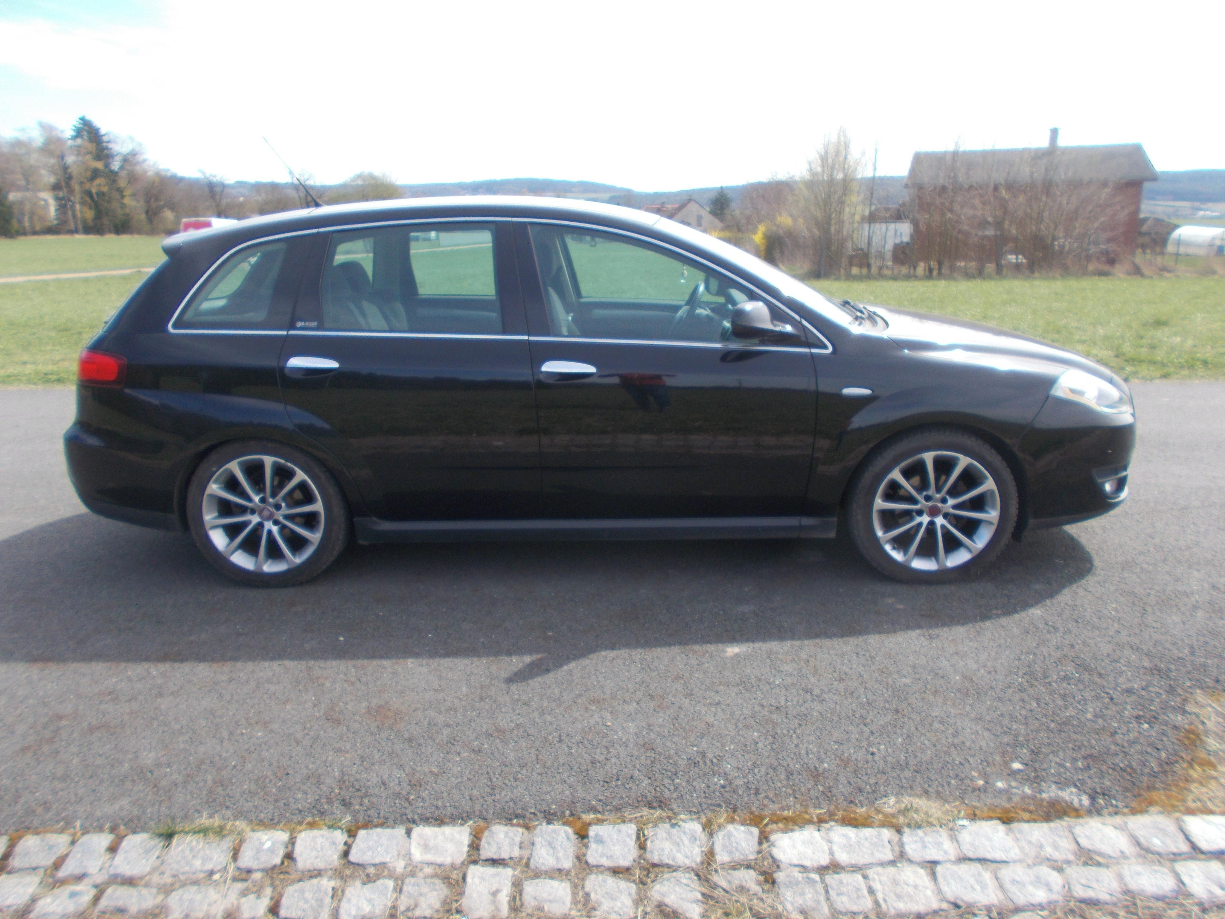 Fiat Croma, 1,8 103KW benzín, zachovalé - fotka 6