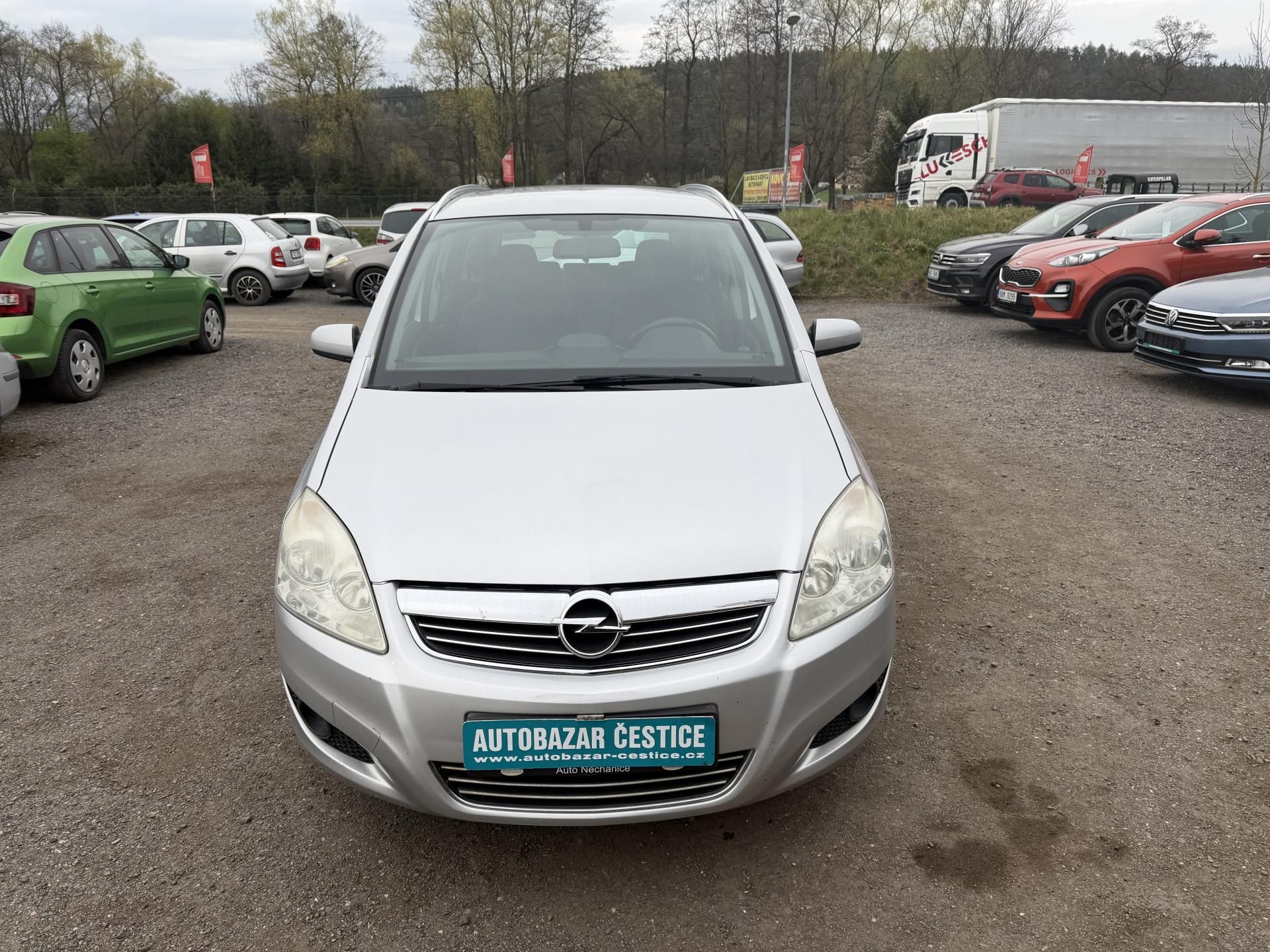 Opel Zafira, 1,7 DTi 7 MIST - fotka 2