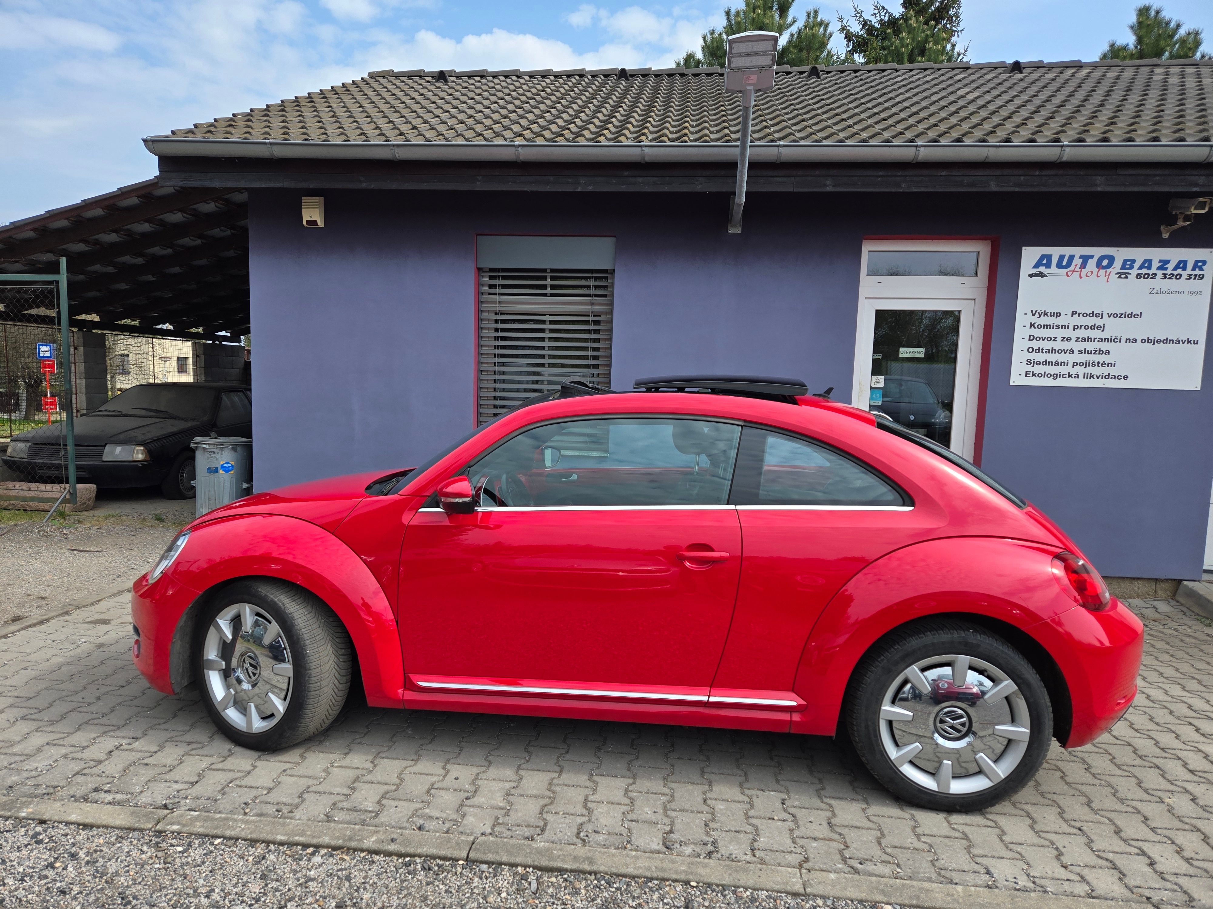 Volkswagen New Beetle, 1,2 TSI Desing - fotka 2