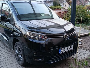 Toyota Proace City Verso 1.2T