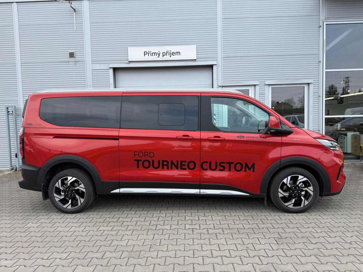 Ford Tourneo Custom, L2, 125 kW - fotka 4