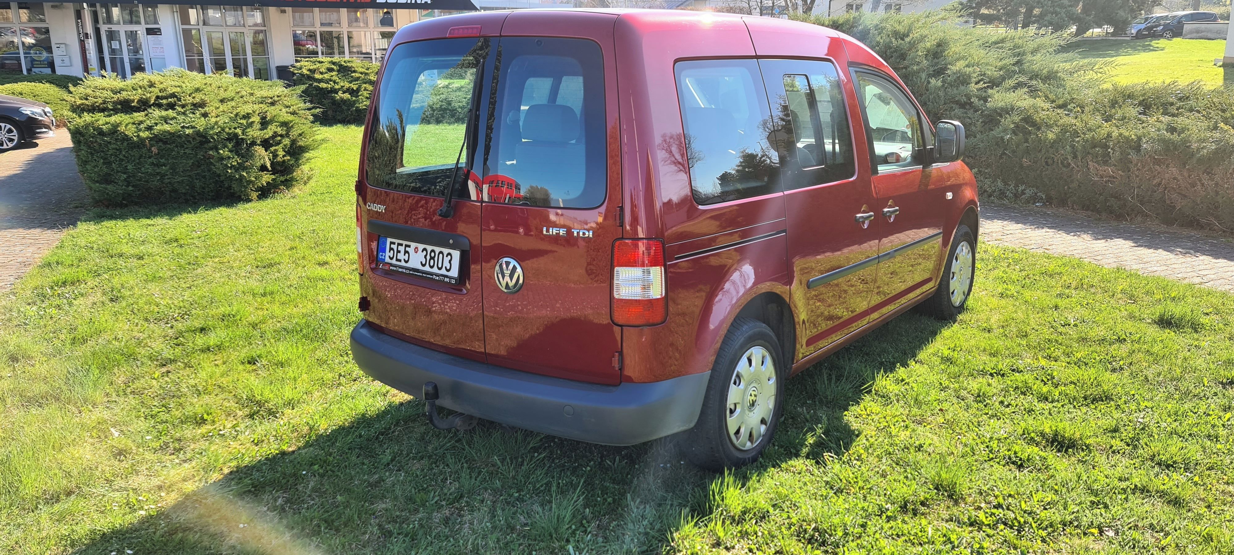 Volkswagen Caddy, VW Caddy 1,9 TDi, Life family - fotka 5