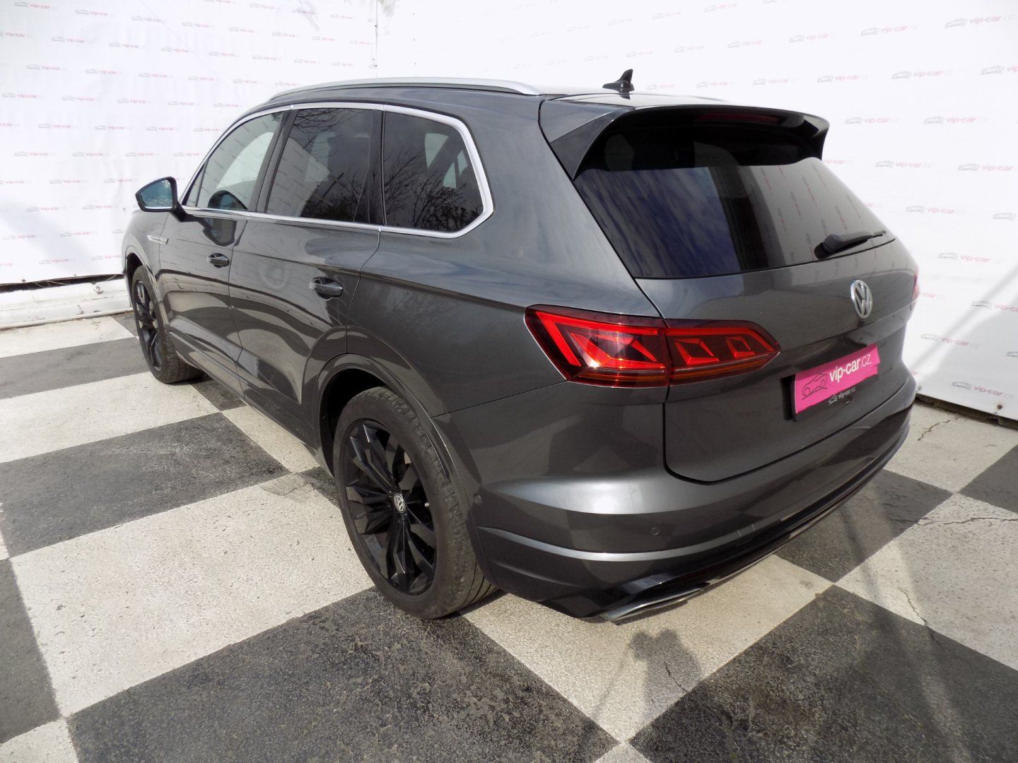 Volkswagen Touareg, 3.0TDI/R-Line/4x4/AT/Matrix/ - fotka 3