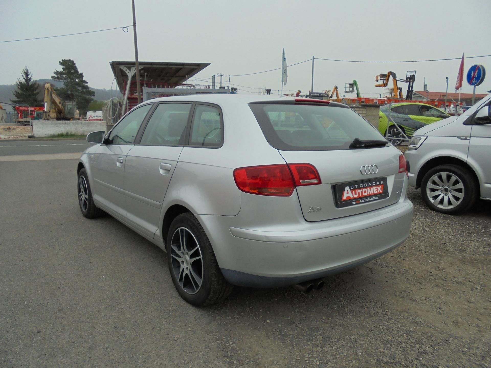 Audi A3, 1.8T- SPORTBACK- DIGIKLIMA - fotka 5