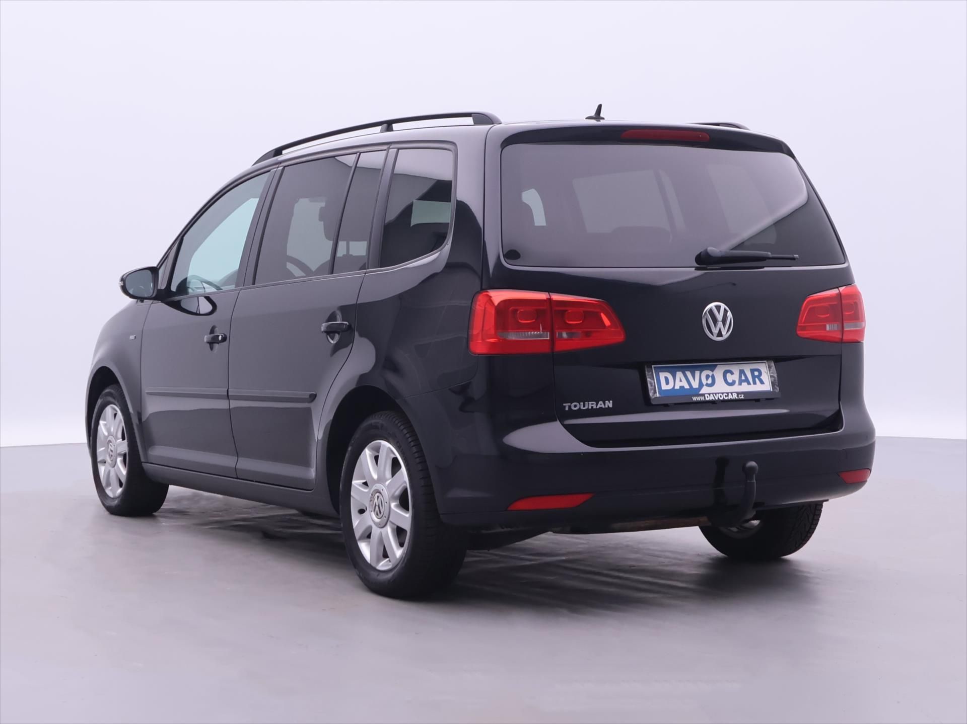 Volkswagen Touran, 1,2 TSI Match 7-Míst Serv.knih - fotka 5