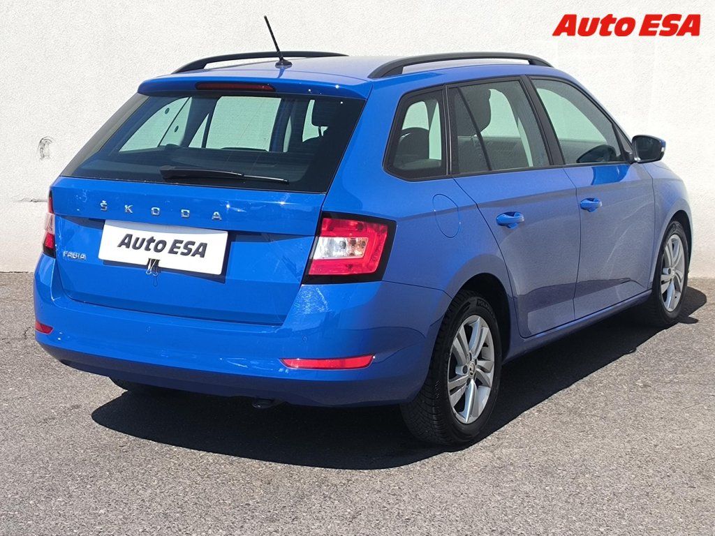 Škoda Fabia, 1.0 TSi,Ambition - fotka 4